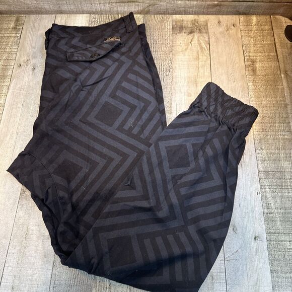 Men’s golden denim pants size 38 elastic bottom - Picture 7 of 8